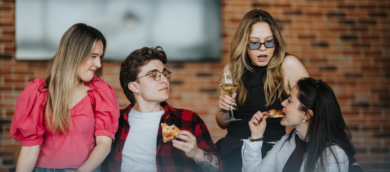 Óculos na adolescência ver bem e sentir-se bem